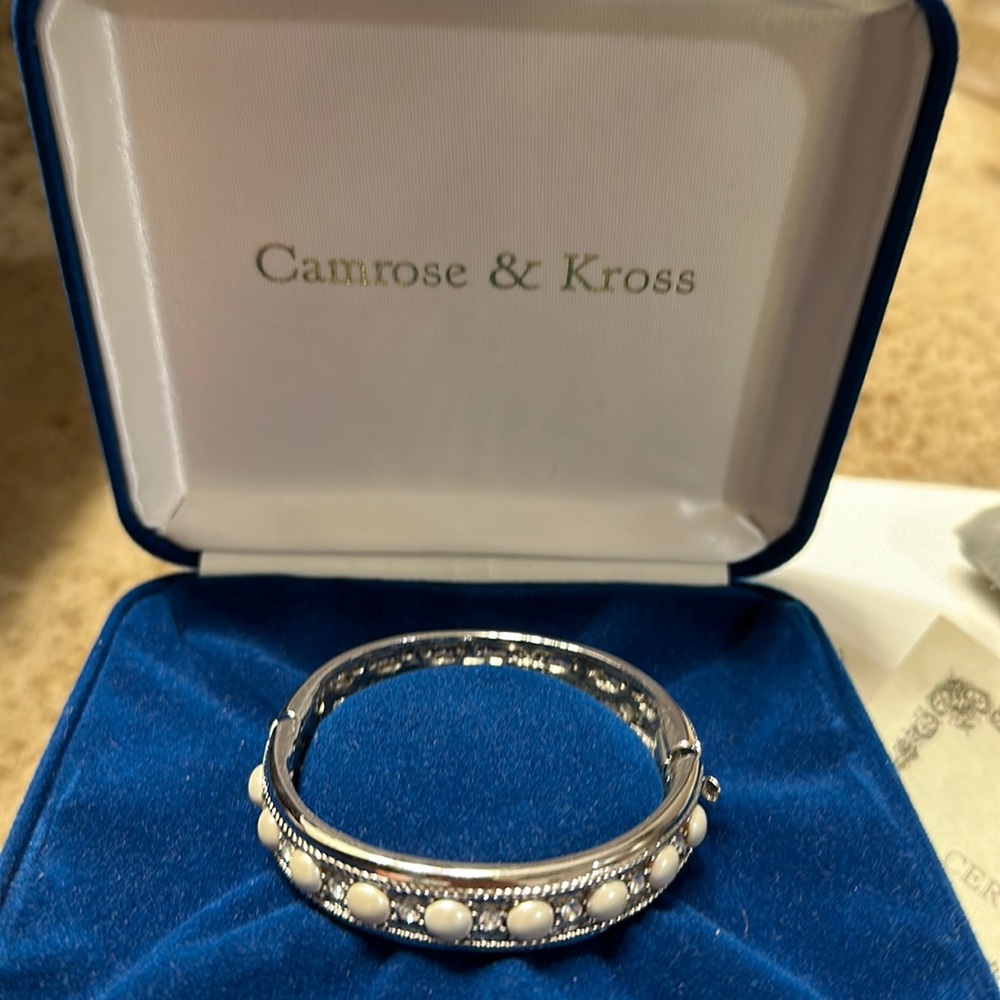 Camrose & Kross pearl wedding bangle bracelet